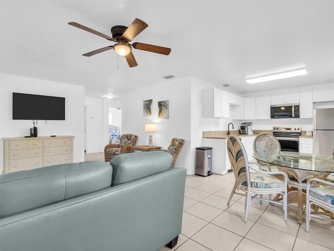 Building Photo - 103 W Park St