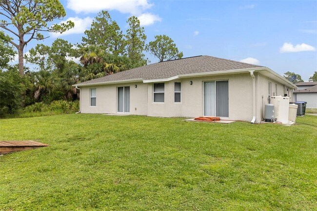 Building Photo - 2799 Thomas Ln