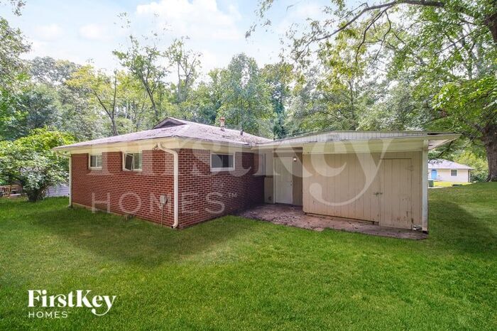 Building Photo - 1836 Evans Dr SW