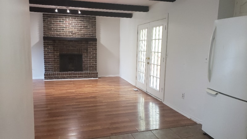 Building Photo - 1616 E Cedar Pl