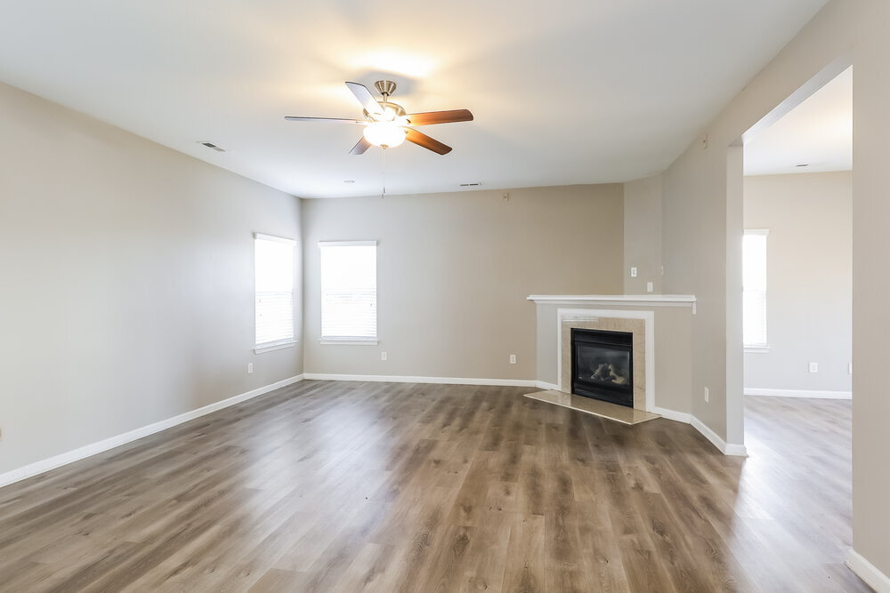 Building Photo - 1317 Bray Dr