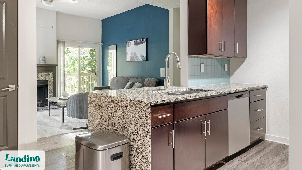 Building Photo - 2745 Holcomb Bridge Rd