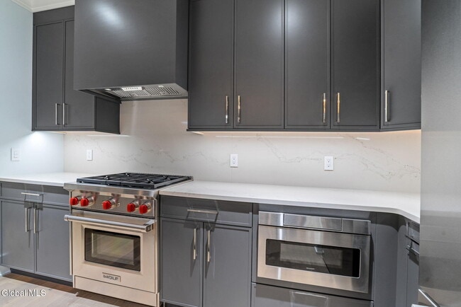 Building Photo - 19 Washington St