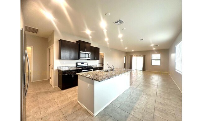 Building Photo - 6662 E Via Pampas Morenas