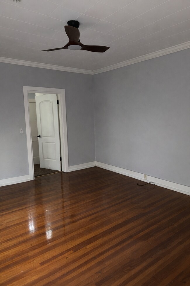 Building Photo - 2218 Yancey Ave