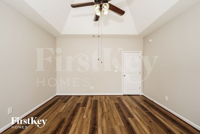 Building Photo - 1050 Little Sorrel Dr