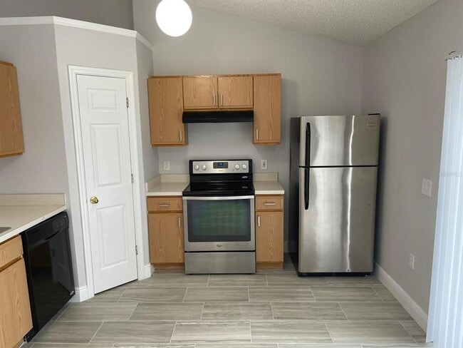 Building Photo - 1879 Laredo Dr