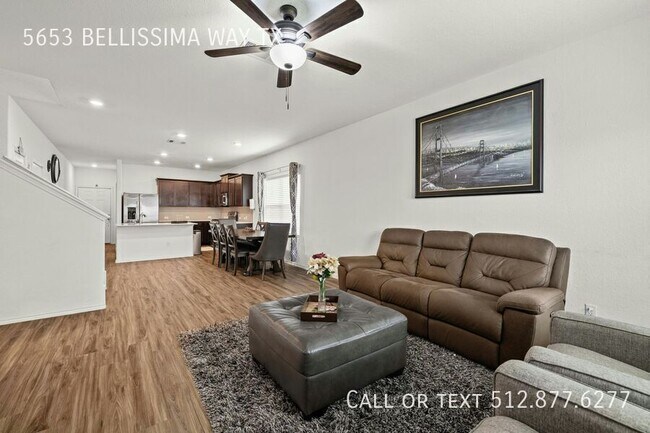 Building Photo - 5653 Bellissima Way