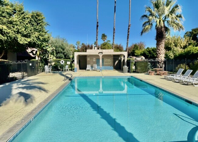 Building Photo - COMING SOON!! Charming 3 Bedroom Condo in Gated Palm Springs Community!