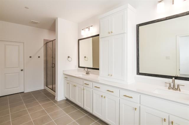 Building Photo - 8905 Stablehand Mews