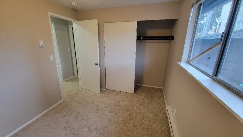 Building Photo - 4332 S Junett St