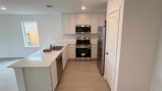 Building Photo - 9226 Speckled Trout Dr