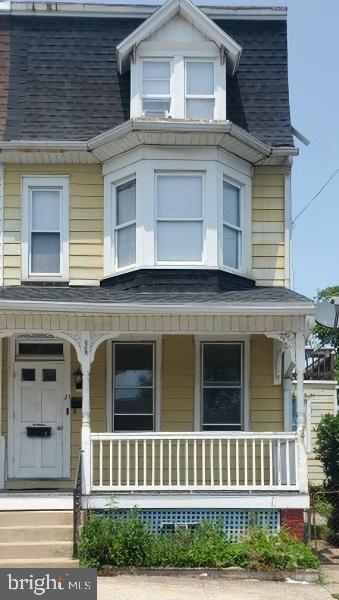 Primary Photo - 21 E 9th Ave