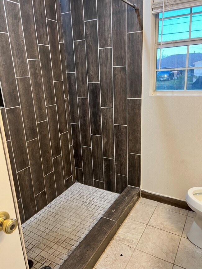 Building Photo - 721 S 3rd St