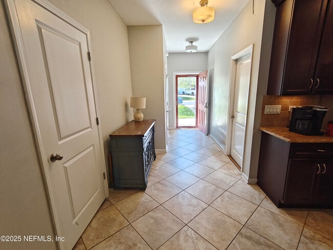 Building Photo - 3284 Chestnut Ridge Way