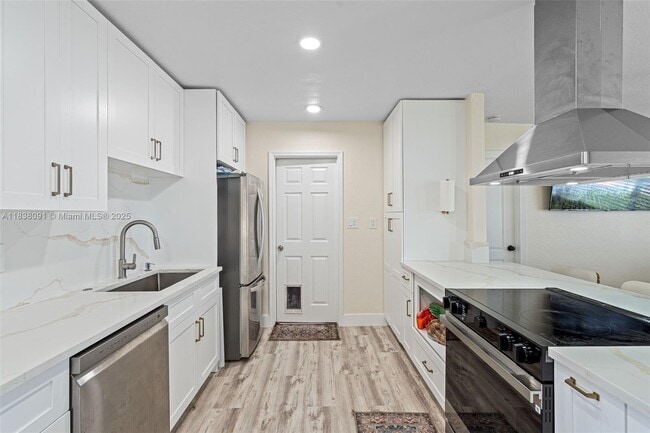 Building Photo - 2485 NW 84th Way