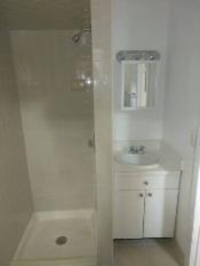 Building Photo - 2A Morton St