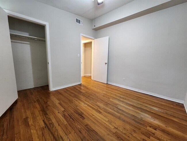 Building Photo - 1630 Atkamire Dr