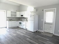 Building Photo - 111 Faris Dr