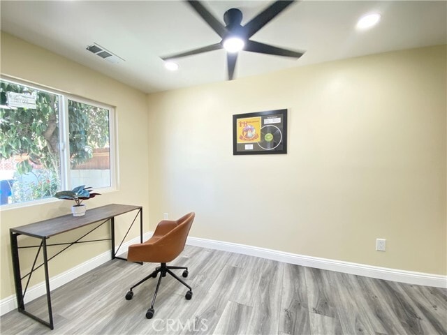 Building Photo - 3814 Normandie Ave