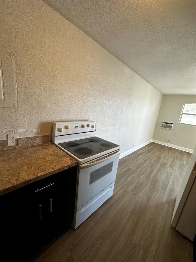 Building Photo - 11840 SW 212th St