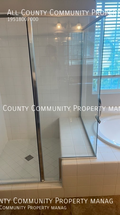 Building Photo - 40298 Hannah Way