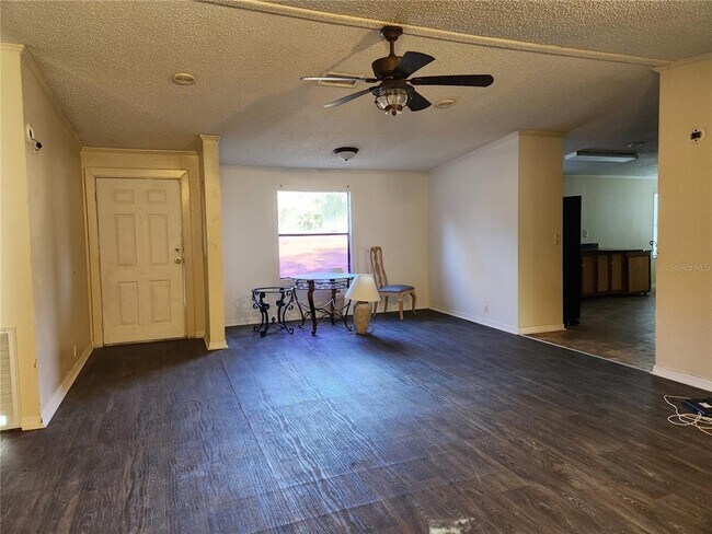 Building Photo - 2608-2620 20 Mile Level Rd