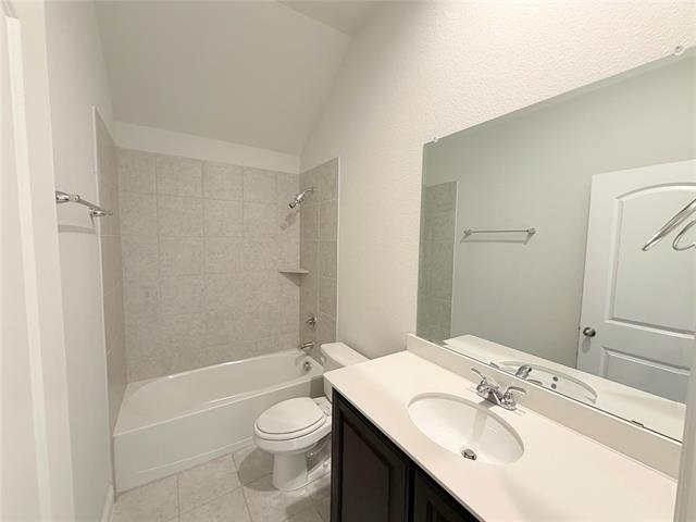 Building Photo - 11037 Silver Falls Ct