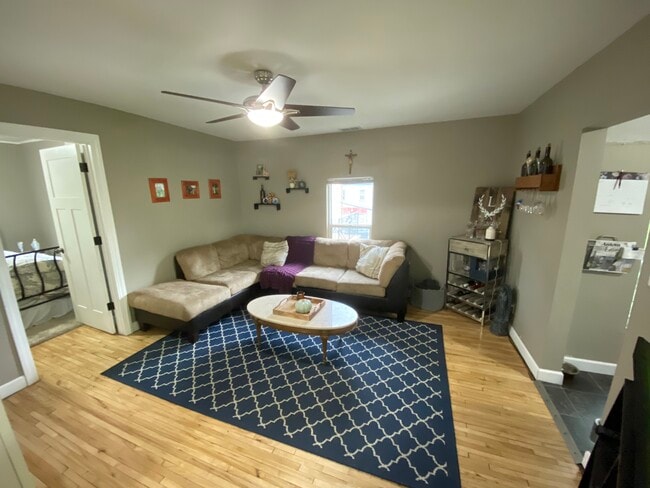 Remodeled living room - 1346 W Minnehaha Ave