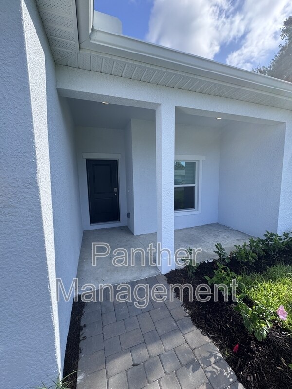 Building Photo - 966 Hood Ave NW
