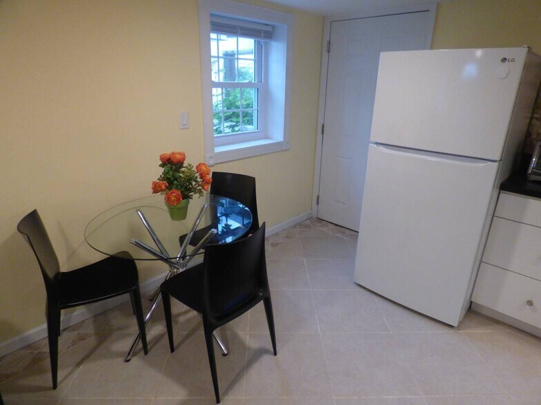 Building Photo - 3119 Connecticut Ave