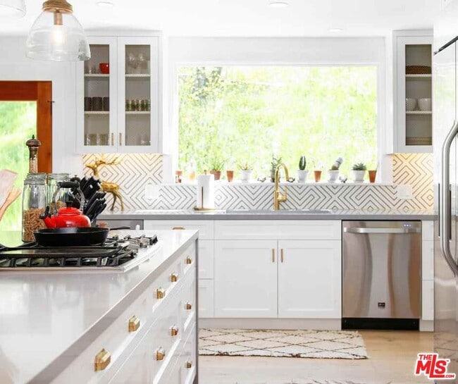 Building Photo - 30606 La Sonora Dr