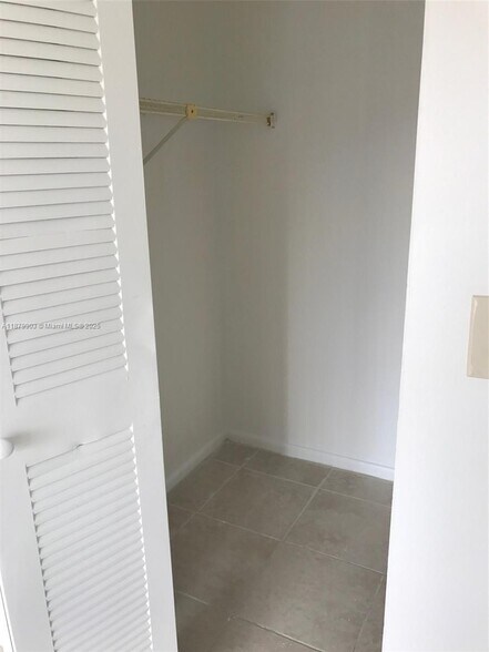 Building Photo - 8610 N Sherman Cir