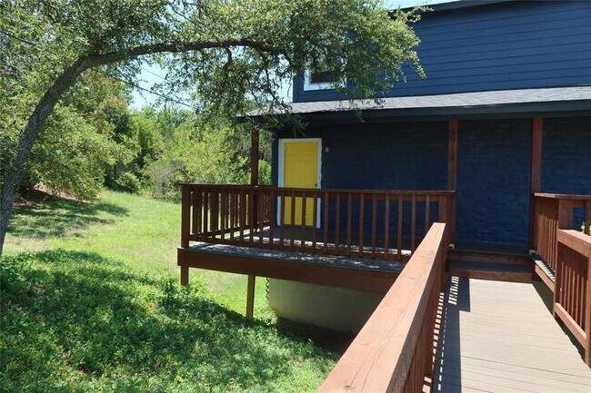 Building Photo - 6914 Rifle Bend