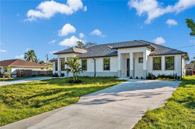 Building Photo - 2064 55th Terrace SW