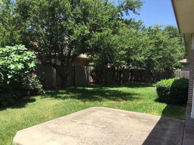 Building Photo - 1702 Buttercup Creek Blvd