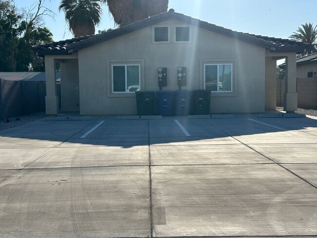 Building Photo - 448 S 17th Ave