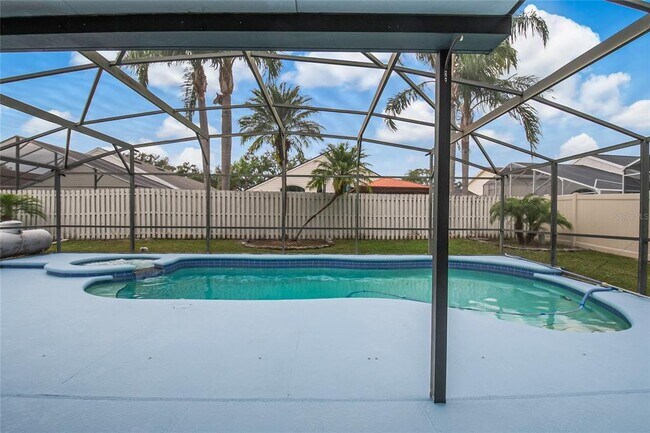 Building Photo - 2705 Stone Oak Dr