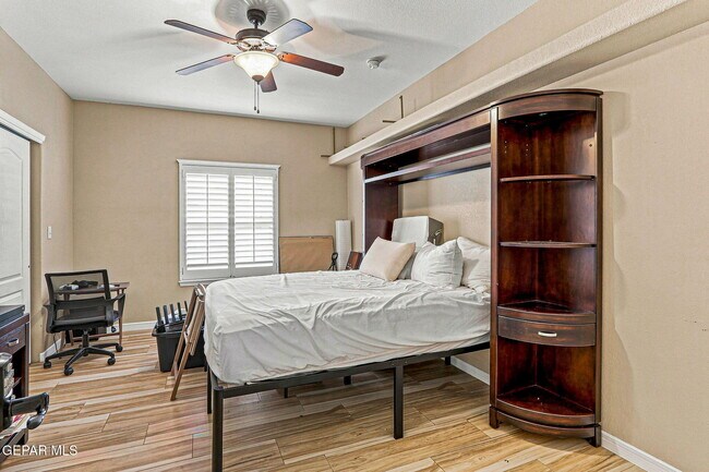 Building Photo - 13566 Emerald Coast Ln