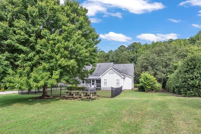 Building Photo - Ranch Floorplan with Upstairs Bonus Room on .78 acres! 2 Car Garage