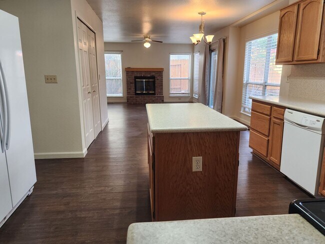 Building Photo - Beautiful Northwest Reno Home!