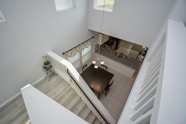 Building Photo - 16310 Westley Ridge Dr