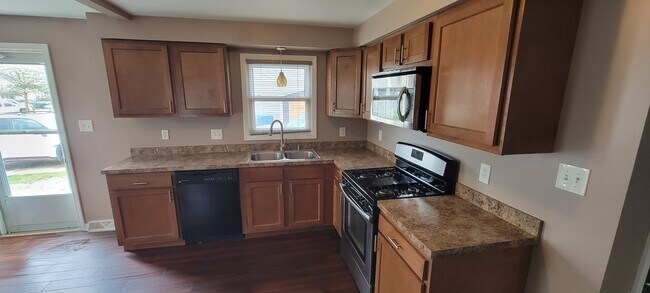 Building Photo - 269 Hohman Ave