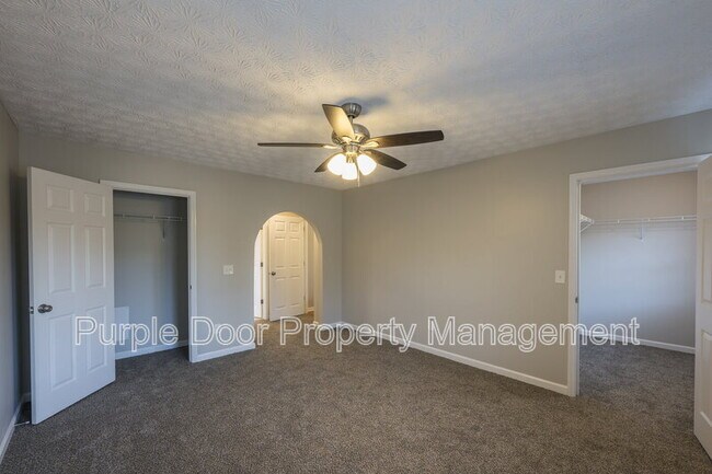 Building Photo - 4281 Keheley Lake Dr