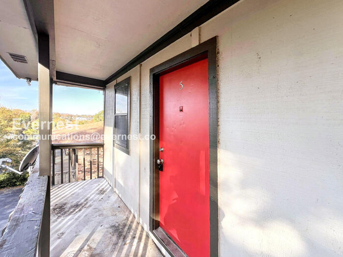 Building Photo - 9 Meredith Ct