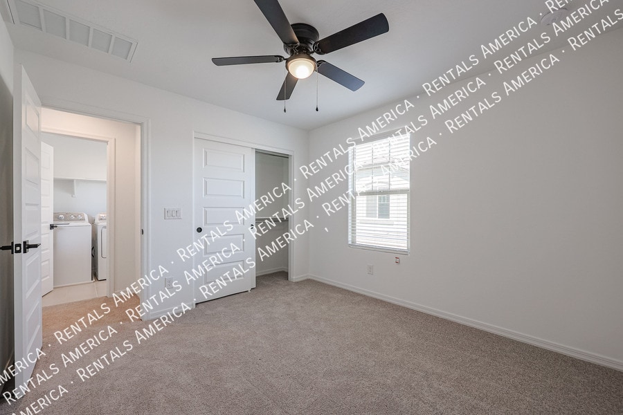 Building Photo - 3768 N 99th Dr