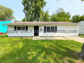 Building Photo - 8405 E 42ND PLACE