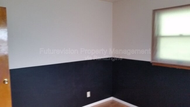 Building Photo - 3710 Kovarik Ln