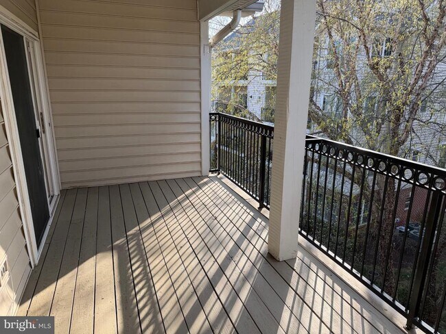 Building Photo - 1600 Spring Gate Dr.