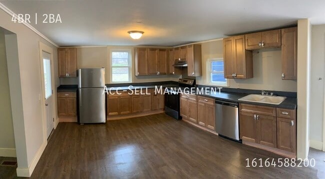 Building Photo - 705 West Grove-